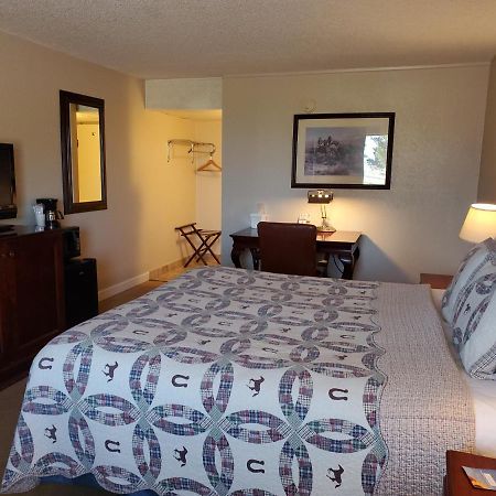 Kansas Country Inn Oakley Εξωτερικό φωτογραφία