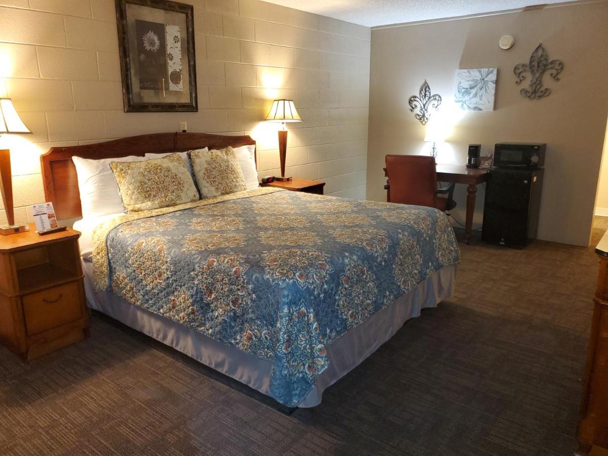 Kansas Country Inn Oakley Εξωτερικό φωτογραφία