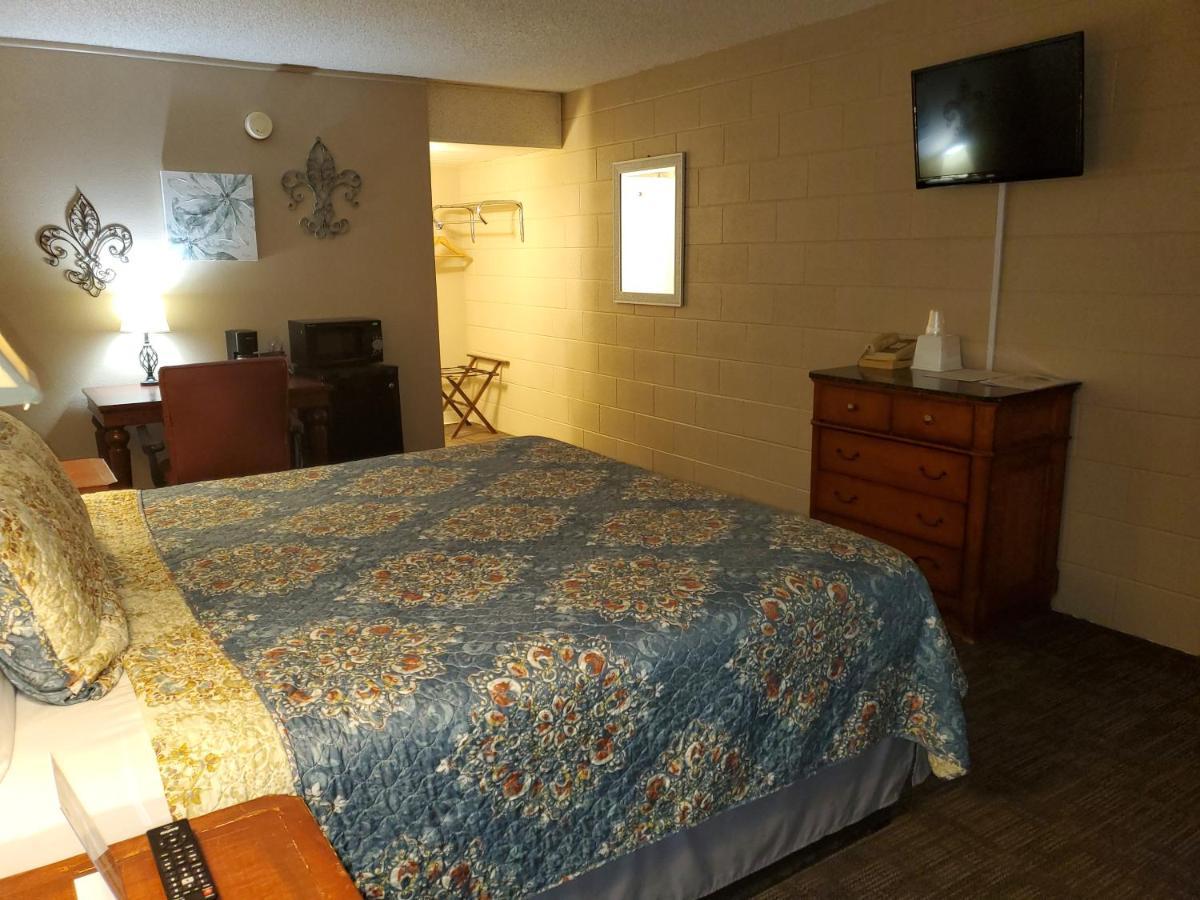 Kansas Country Inn Oakley Εξωτερικό φωτογραφία