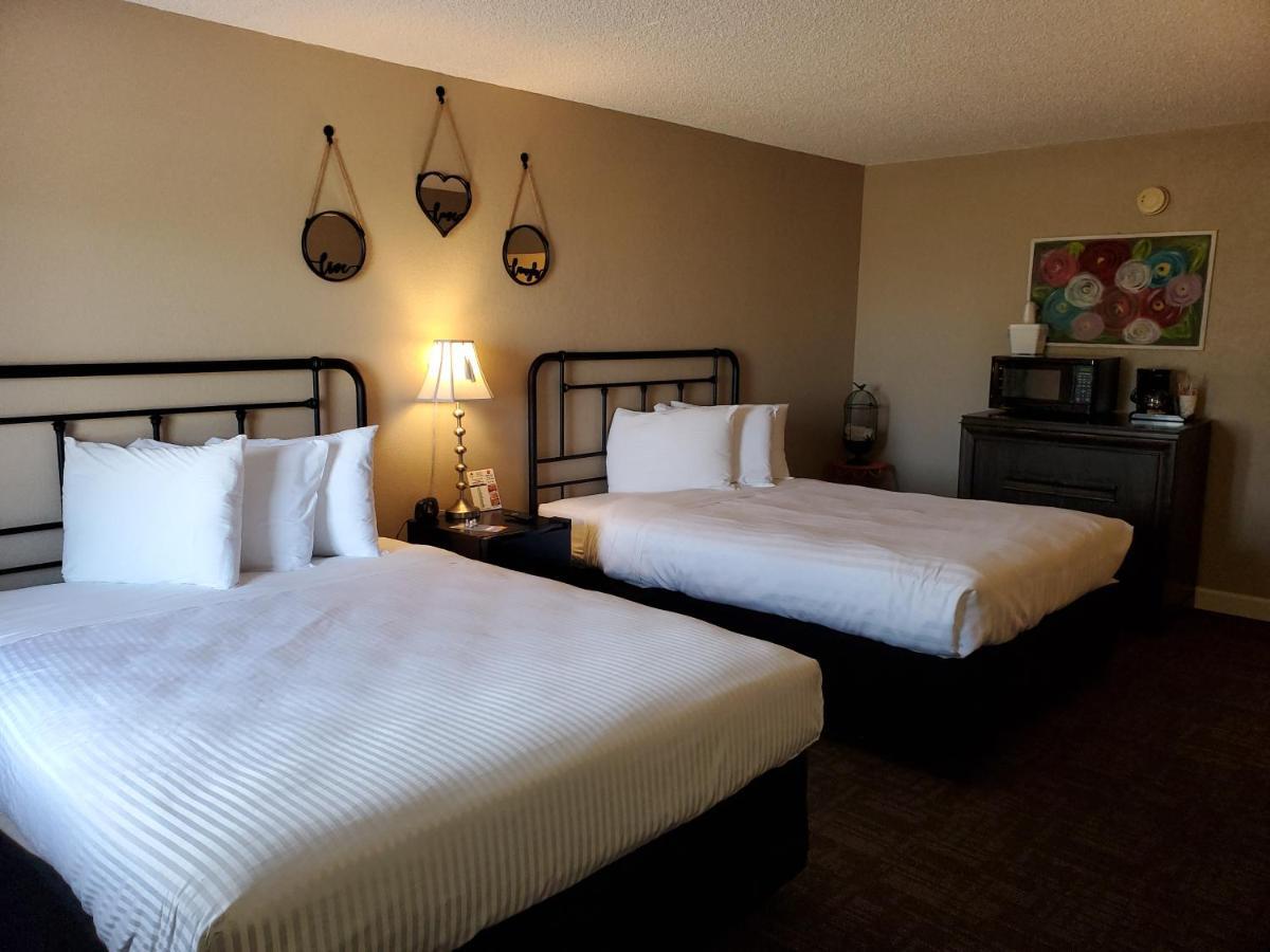 Kansas Country Inn Oakley Εξωτερικό φωτογραφία