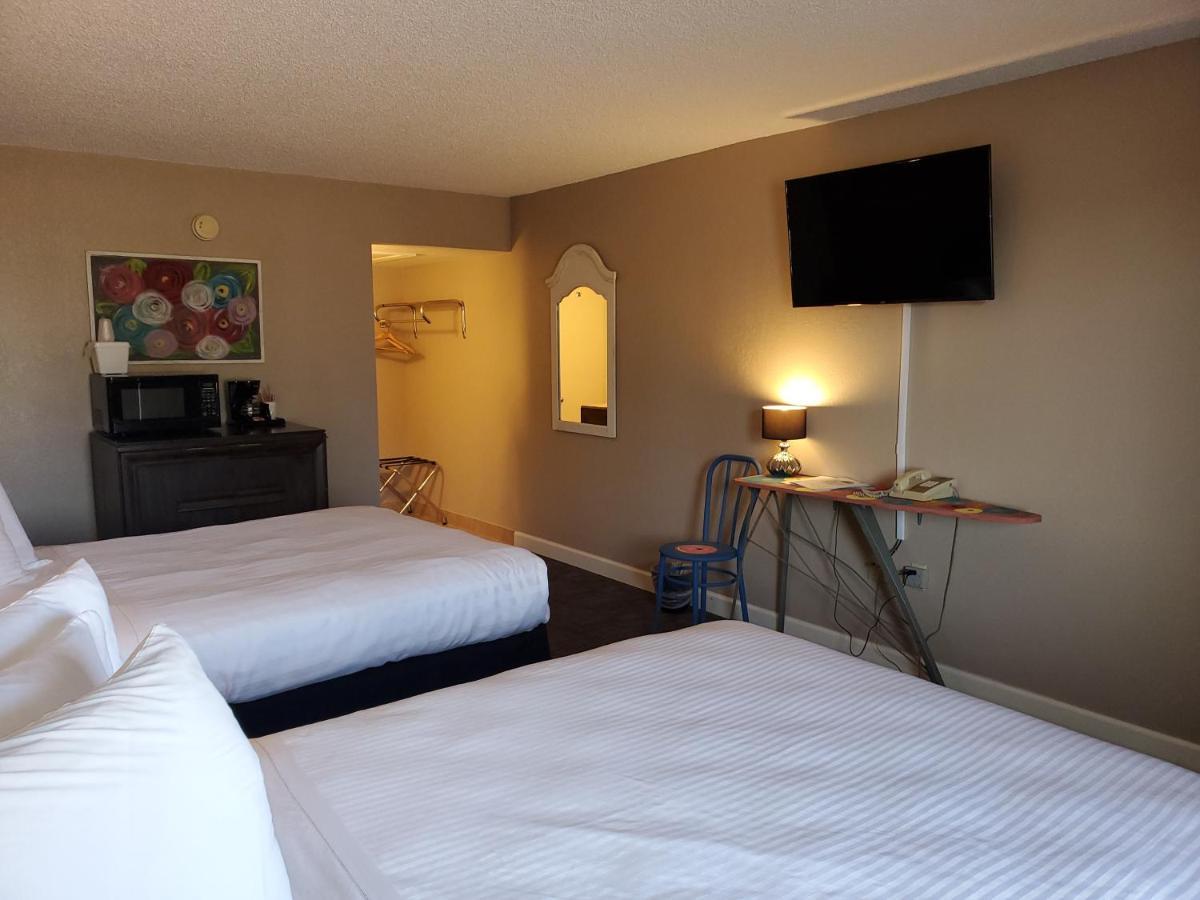 Kansas Country Inn Oakley Εξωτερικό φωτογραφία