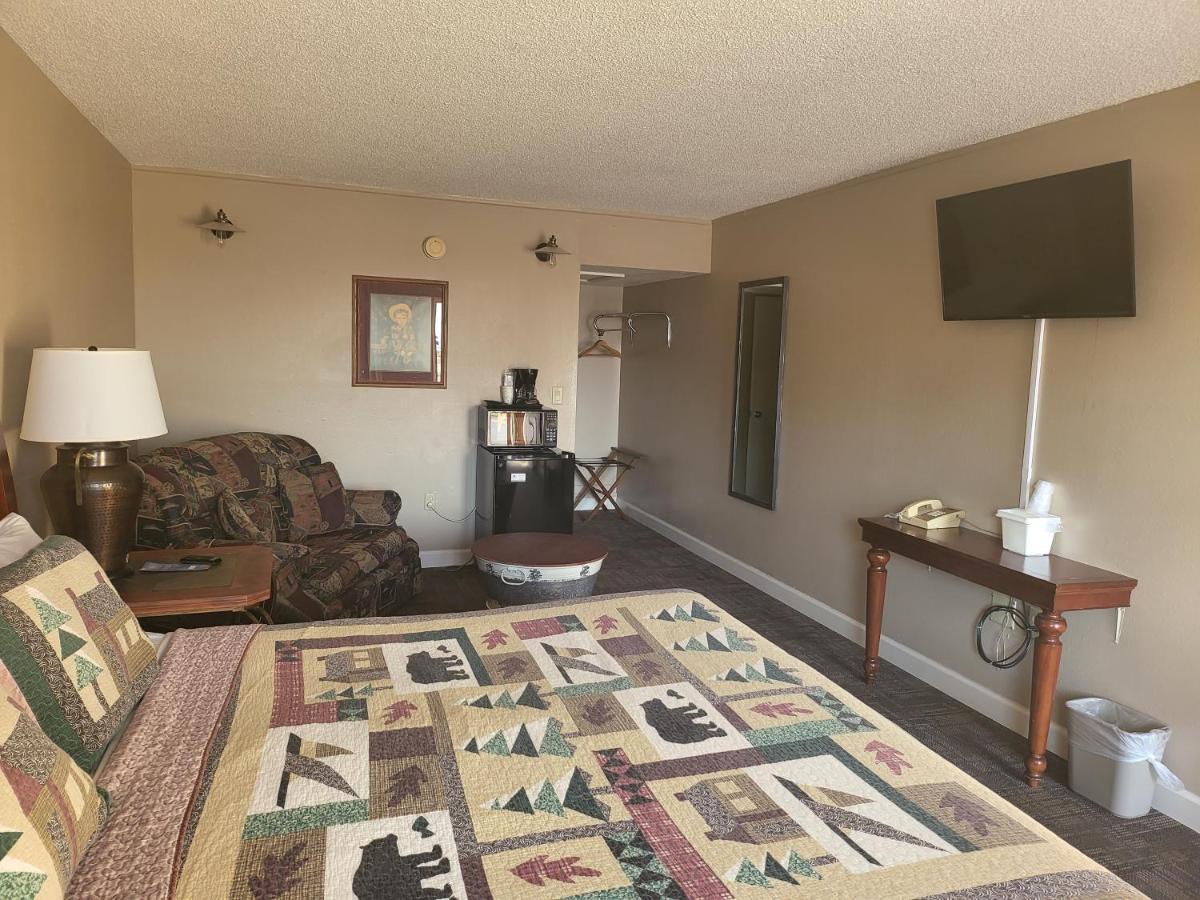 Kansas Country Inn Oakley Εξωτερικό φωτογραφία