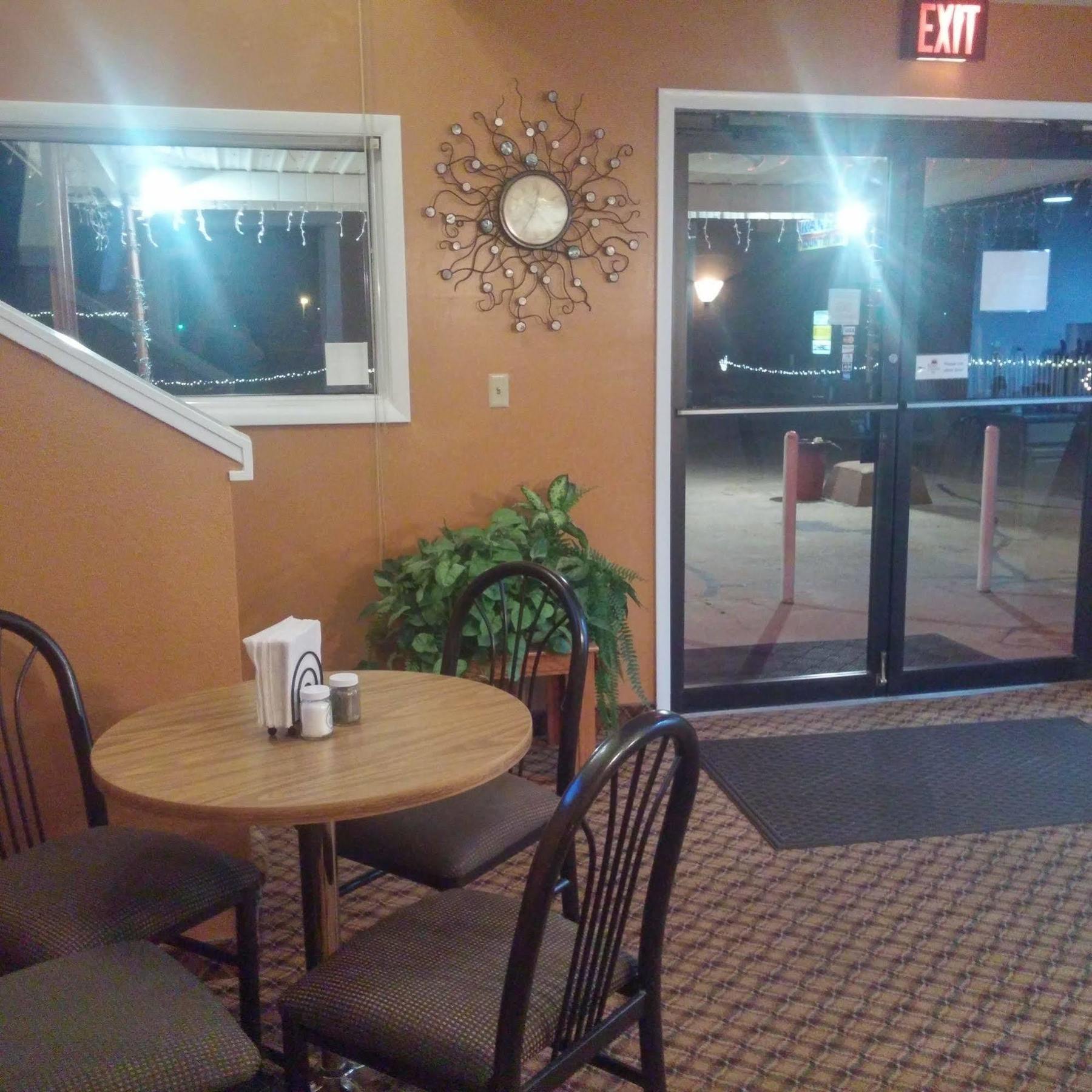 Kansas Country Inn Oakley Εξωτερικό φωτογραφία